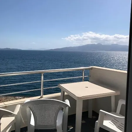 Flat Saranda, Wonderfull Sea View
